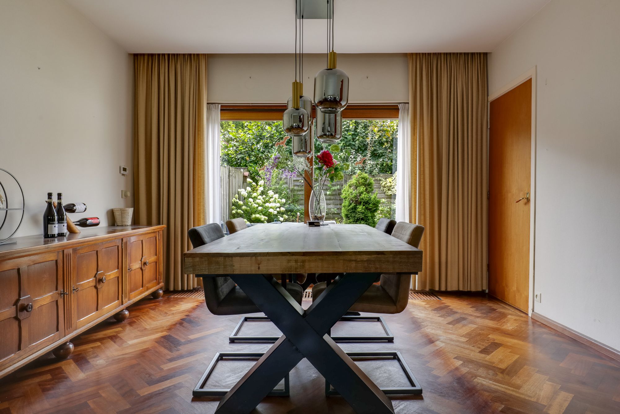 Photo 15 of Vondellaan 11