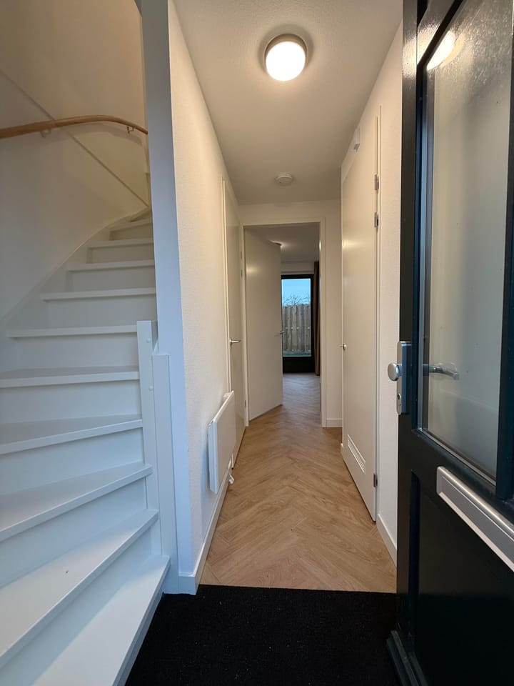 Photo 9 of Westknollendam 77-H