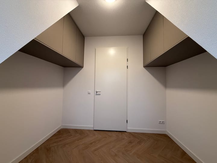 Photo 17 of Westknollendam 77-H