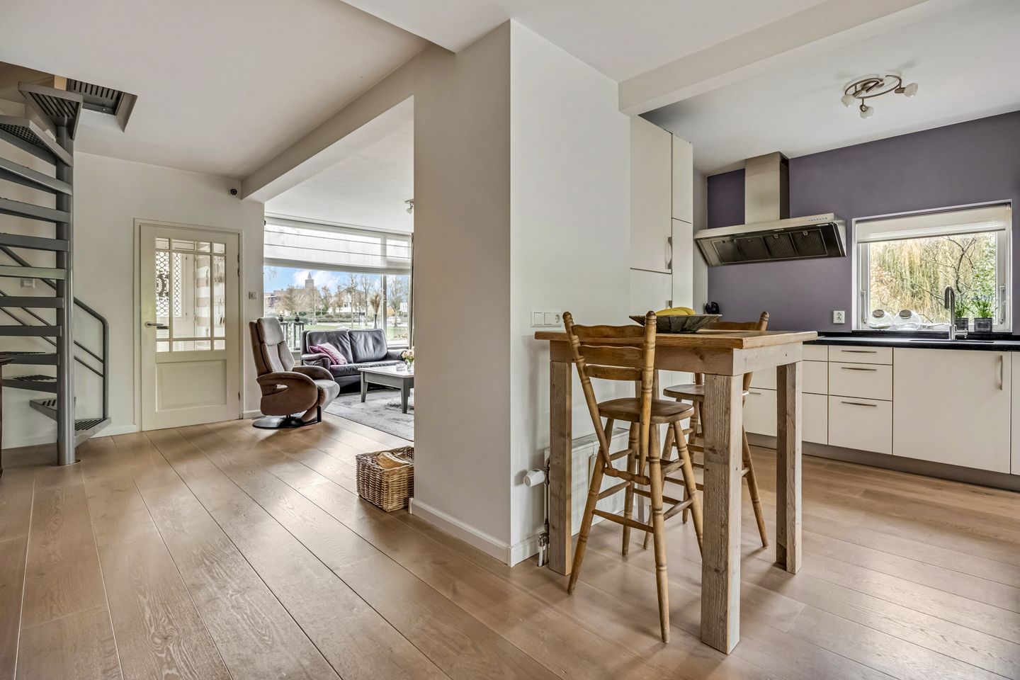 Foto 25 van Castor 62