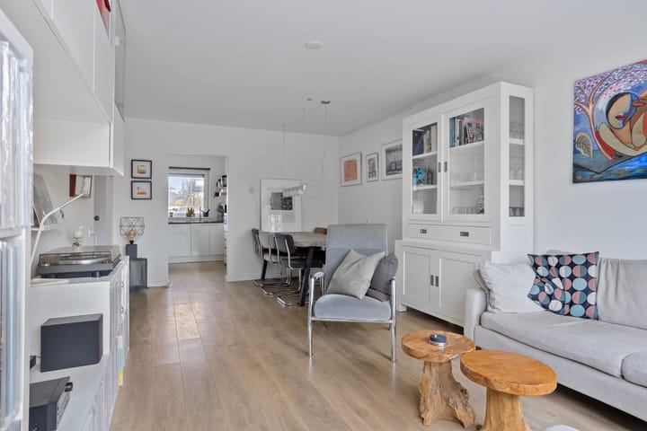 Photo 4 of Oostelijk Halfrond 99