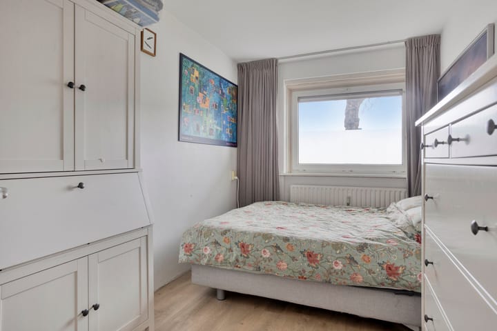 Photo 9 of Oostelijk Halfrond 99