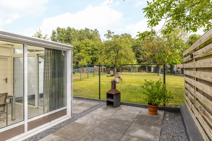 Foto 3 van Burg. Slanghenstraat 97