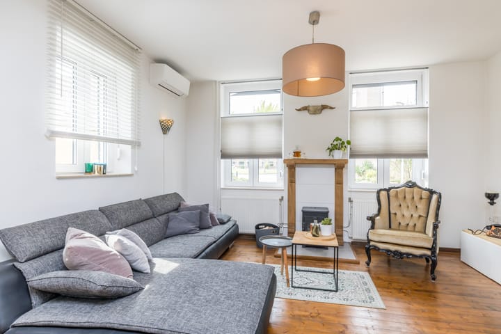 Foto 8 van Burg. Slanghenstraat 97