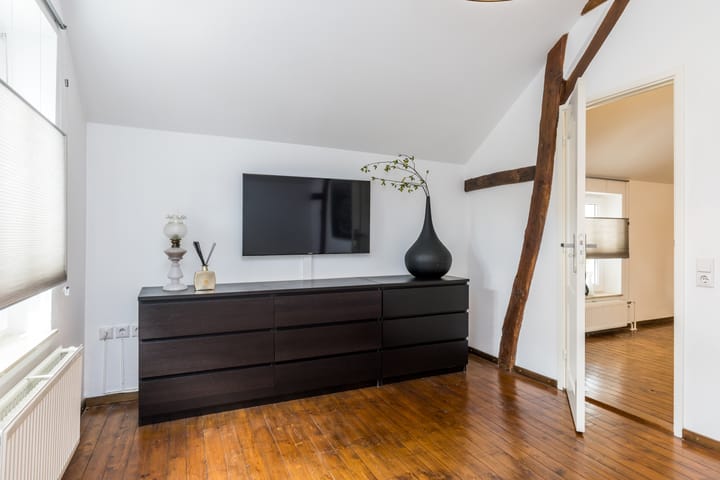 Foto 27 van Burg. Slanghenstraat 97