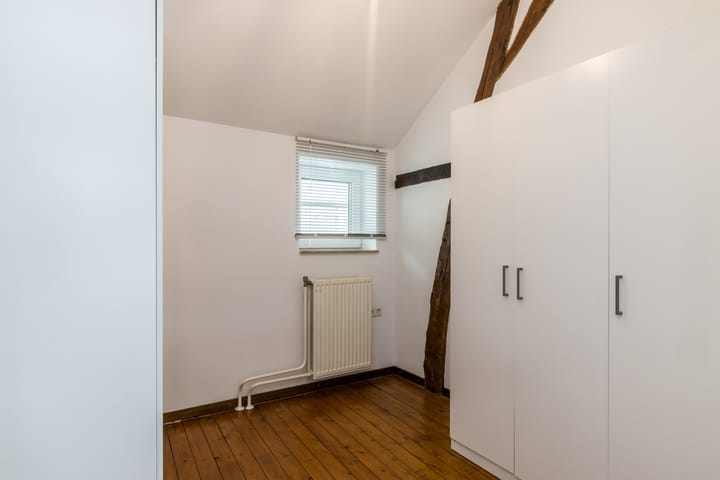 Foto 29 van Burg. Slanghenstraat 97