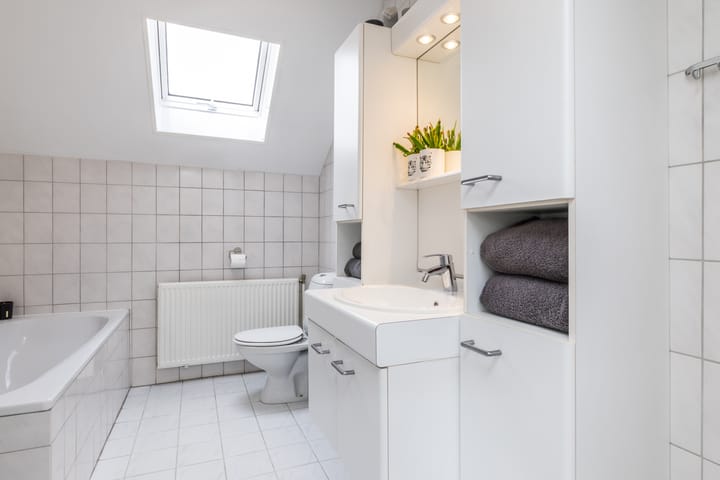 Foto 37 van Burg. Slanghenstraat 97