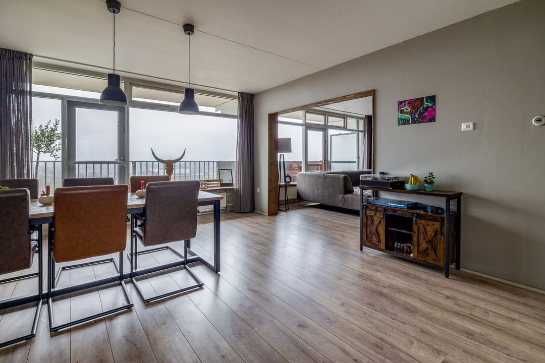 Foto 2 van Tjaarda 140