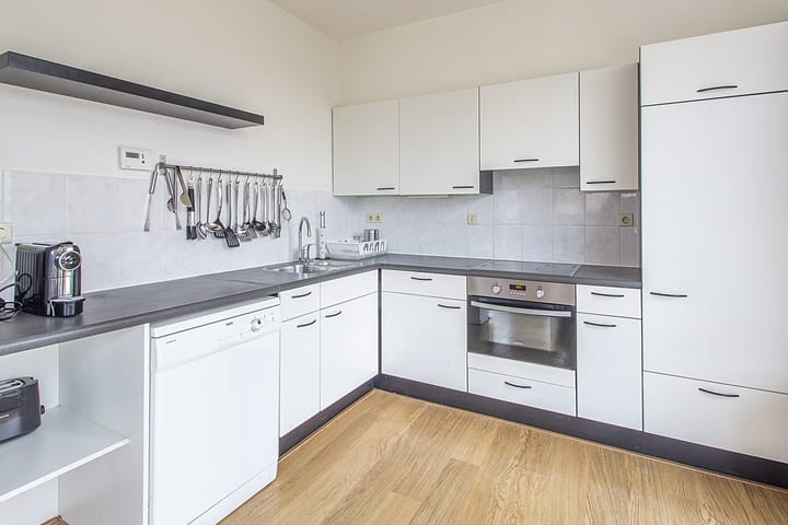 Foto 10 van Burgemeester De Monchyplein 42