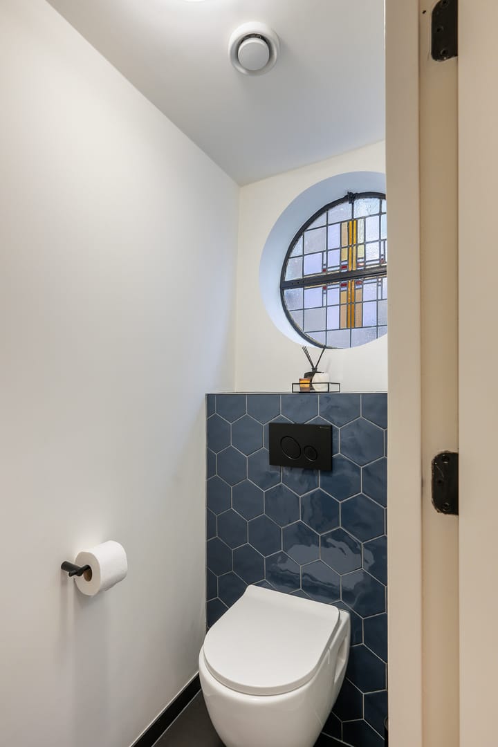 Foto 17 van van Linden van den Heuvellsingel 17