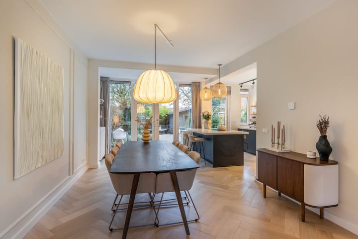 Foto 26 van van Linden van den Heuvellsingel 17