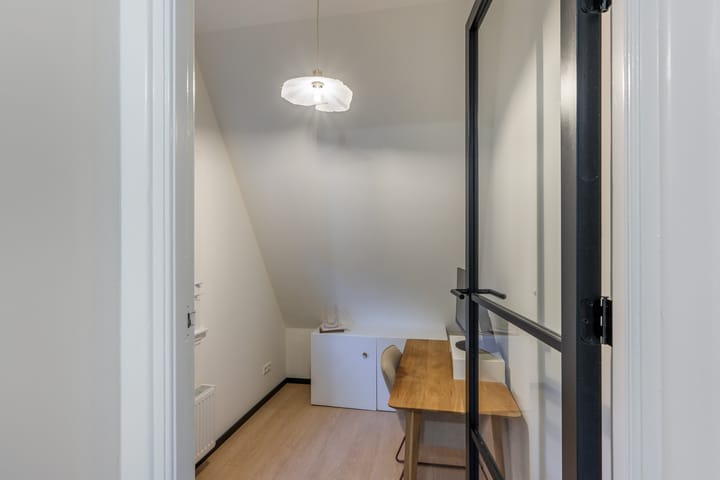 Foto 42 van van Linden van den Heuvellsingel 17