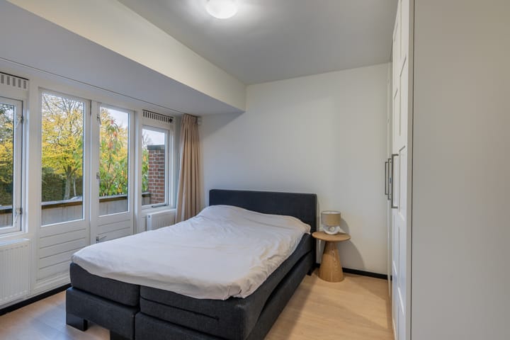 Foto 44 van van Linden van den Heuvellsingel 17