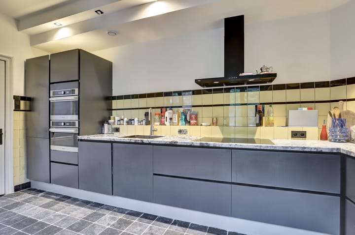 Photo 4 of Neerstraat 63