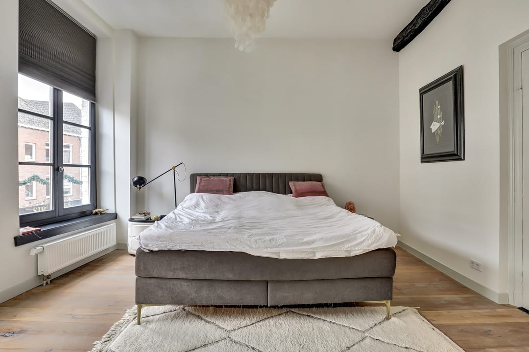 Photo 17 of Neerstraat 63