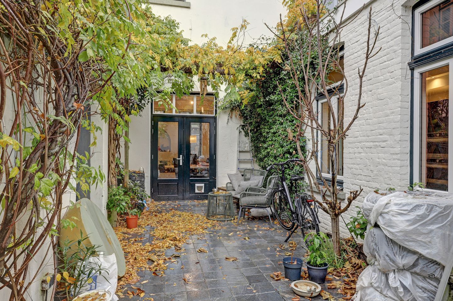Photo 34 of Neerstraat 63