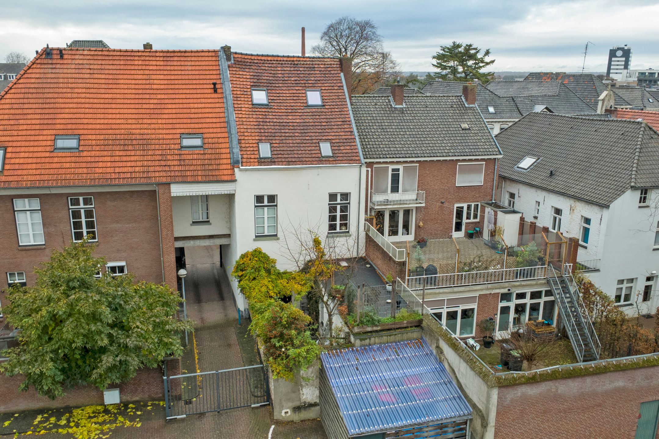 Photo 39 of Neerstraat 63