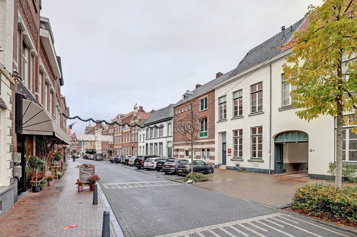 Foto 43 van Neerstraat 63