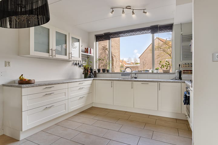 Photo 2 of Tom Brandstraat 15