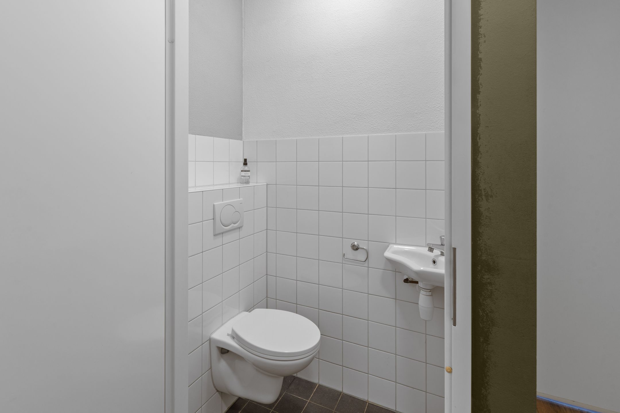 Photo 24 of Damstraat 46-B