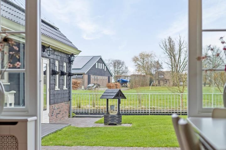 Foto 11 van Foekjesteech 25