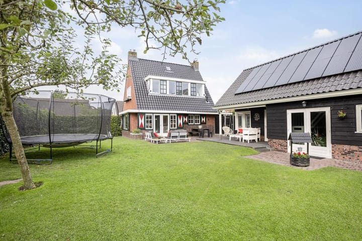 Foto 77 van Foekjesteech 25