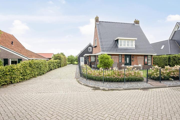 Foto 84 van Foekjesteech 25