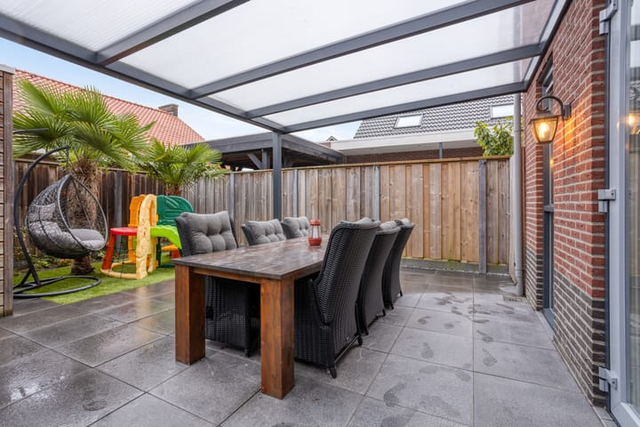 Foto 23 van Klaproosstraat 2