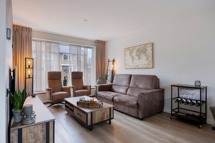 Photo 15 of Servaasstraat 37