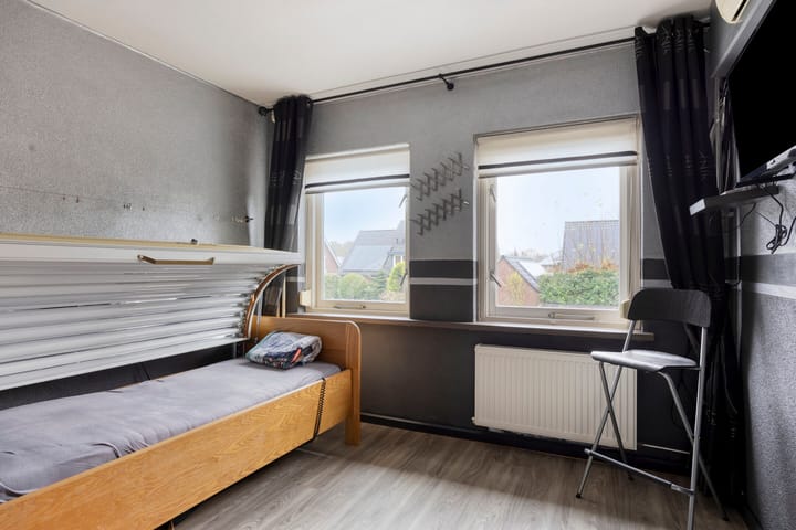 Photo 31 of Servaasstraat 37