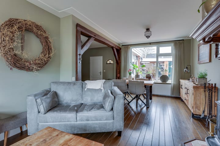 Foto 12 van Jacob Reviusstraat 20