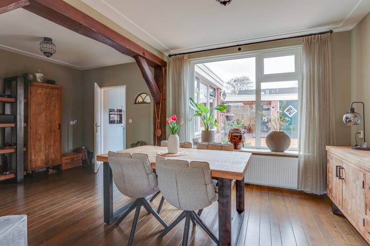 Foto 14 van Jacob Reviusstraat 20