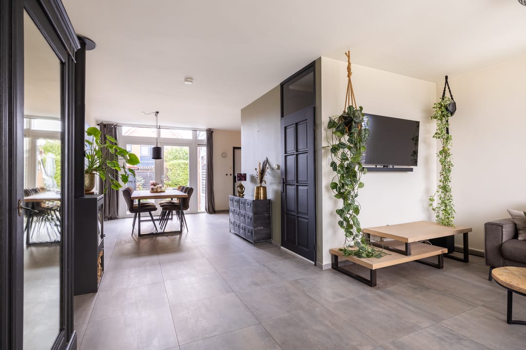 Photo 13 of Molefinne 29