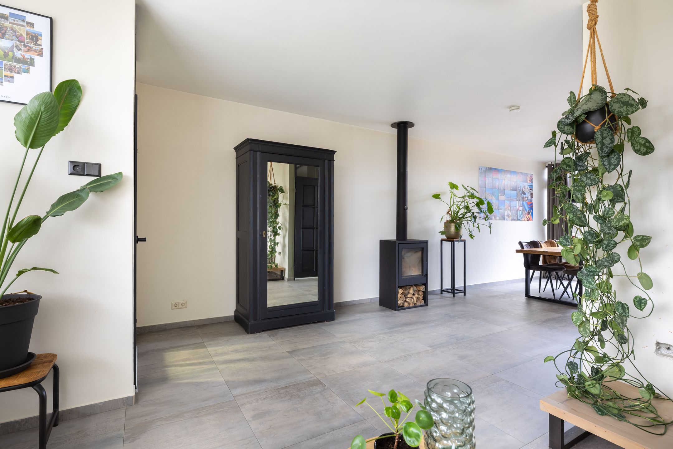 Photo 15 of Molefinne 29