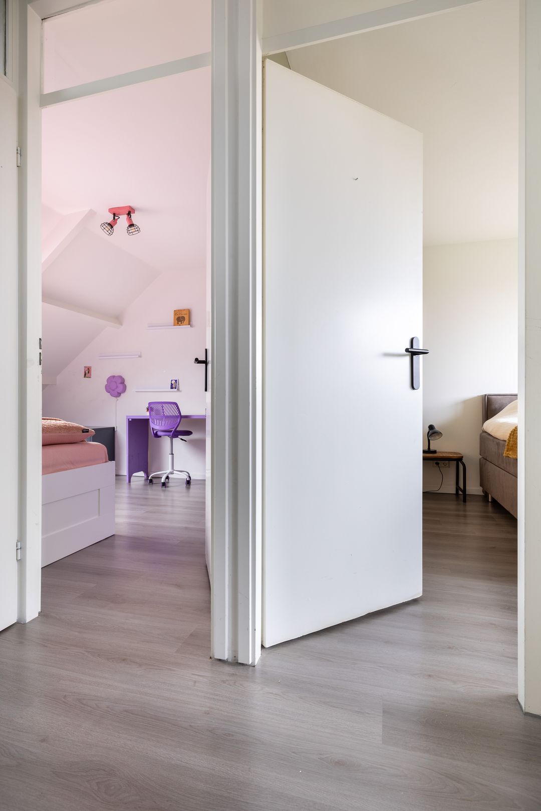 Photo 28 of Molefinne 29