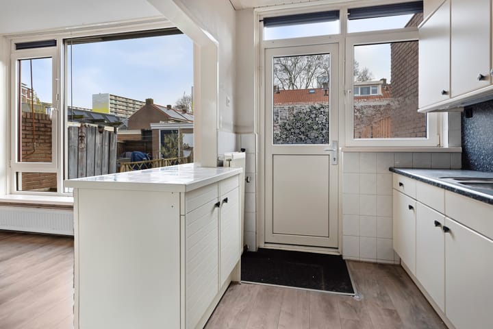 Foto 10 van Castorstraat 11