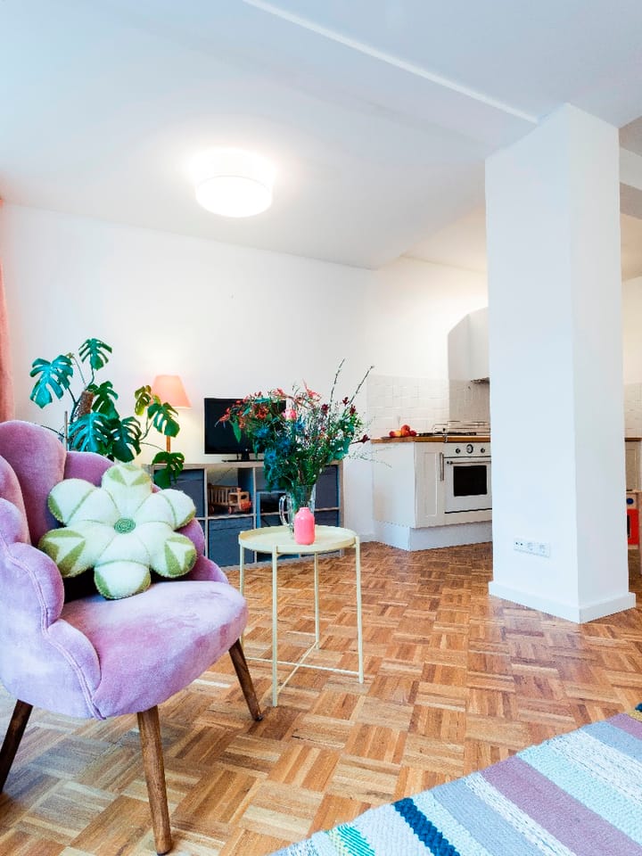 Photo 4 of Mendelhof 6-H