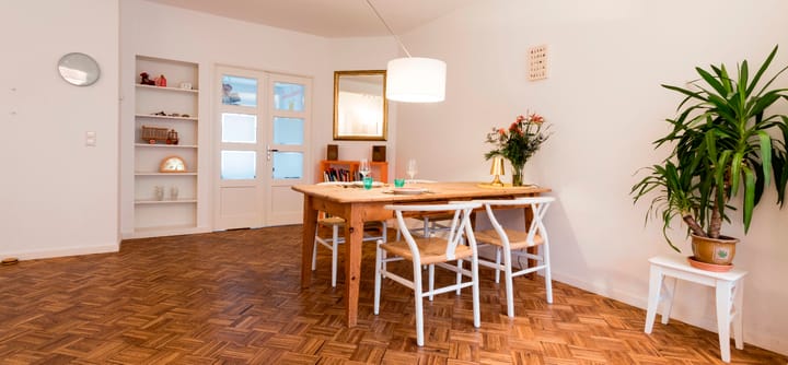 Photo 5 of Mendelhof 6-H