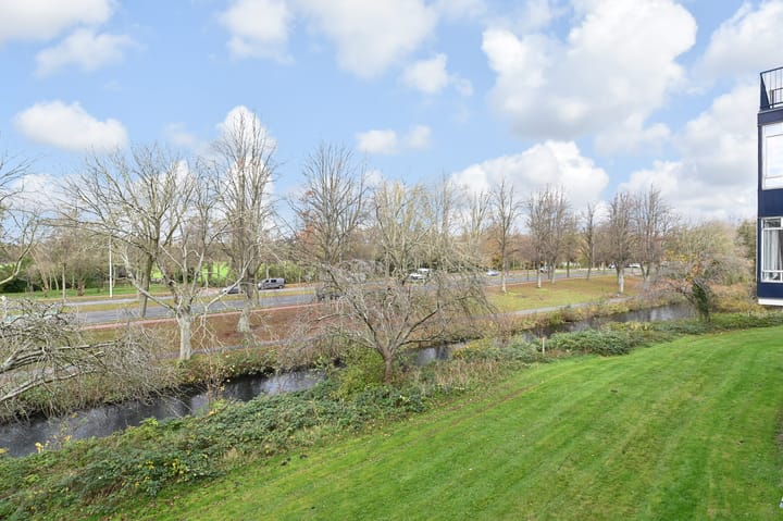 Foto 8 van Barnsteenhorst 298