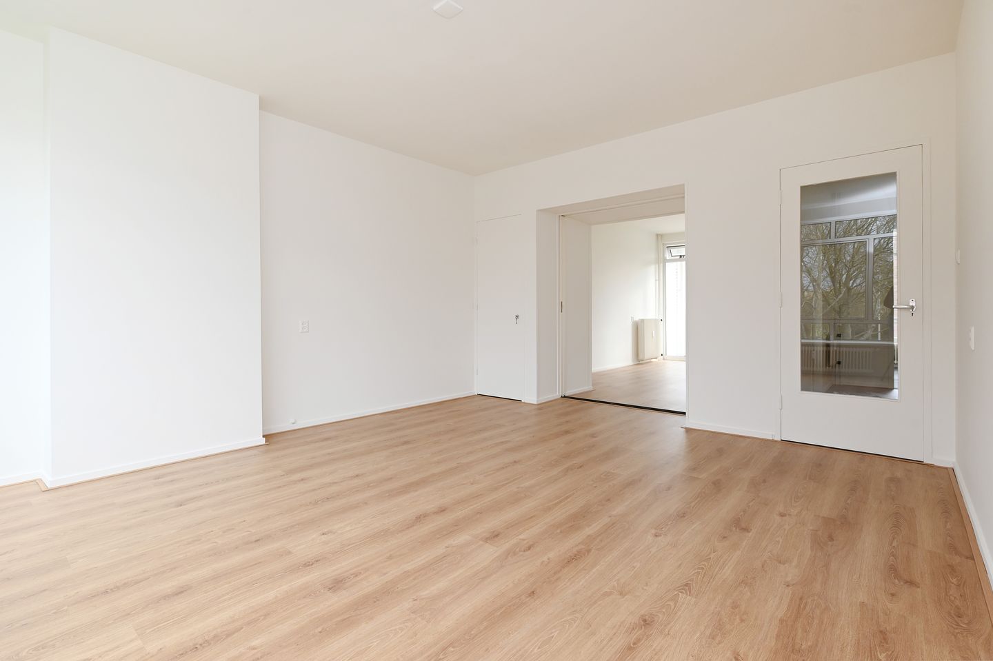 Photo 10 of Barnsteenhorst 298