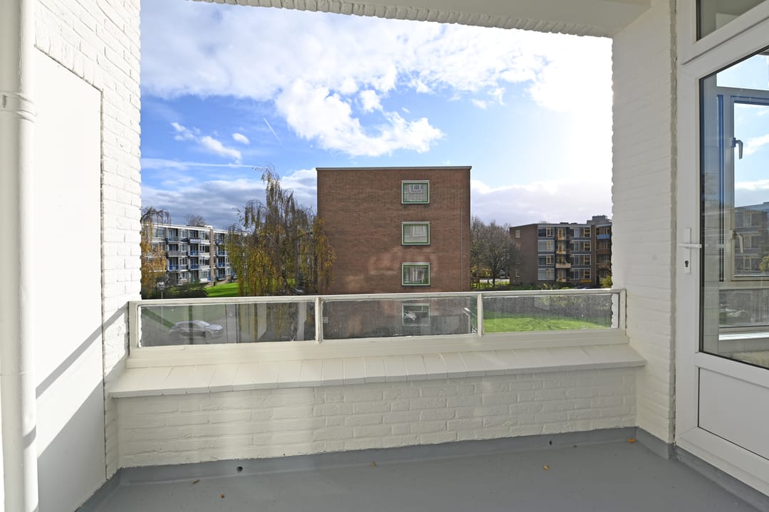 Photo 13 of Barnsteenhorst 298