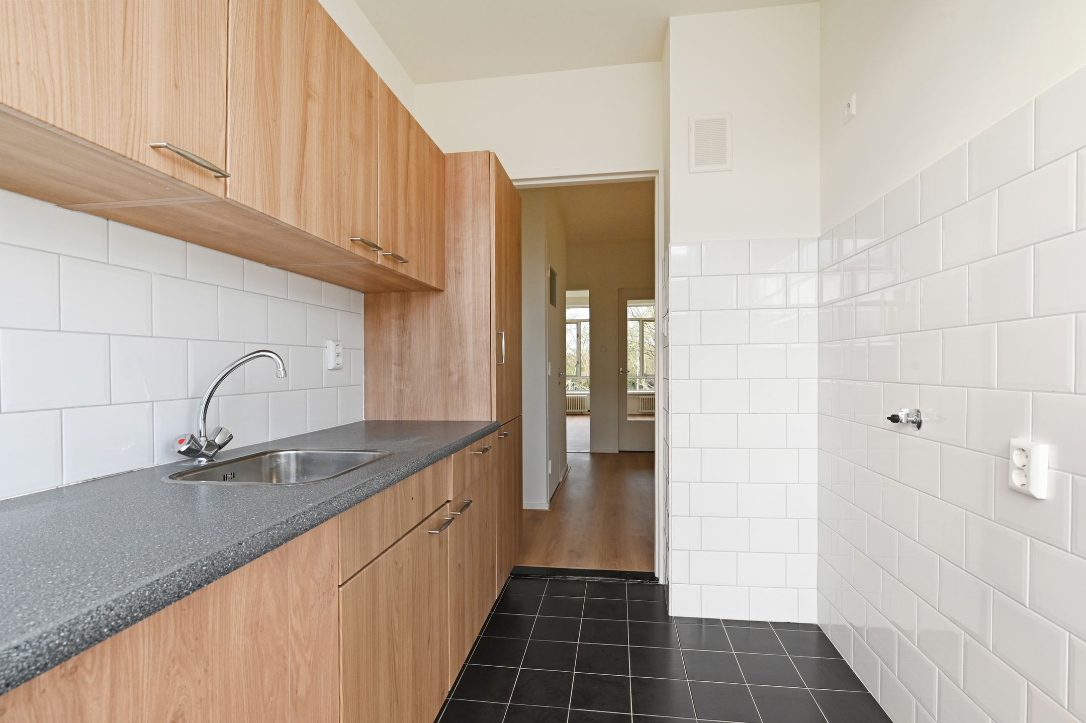 Photo 24 of Barnsteenhorst 298