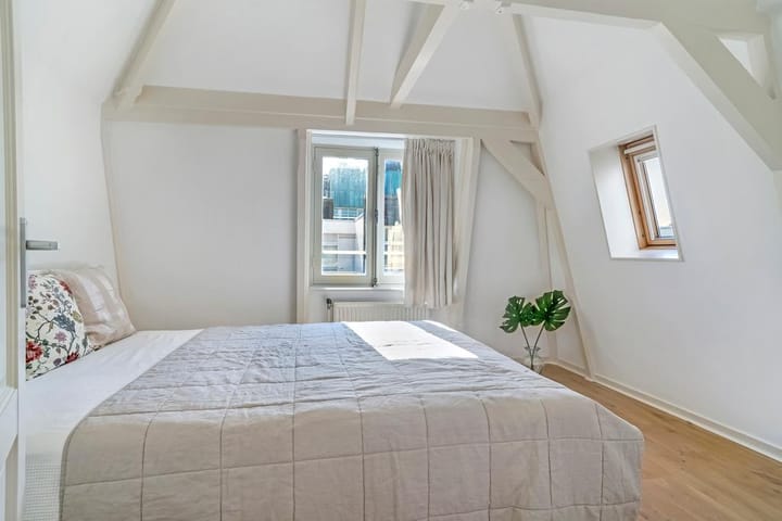 Foto 10 van Derde Weteringdwarsstraat 21-F