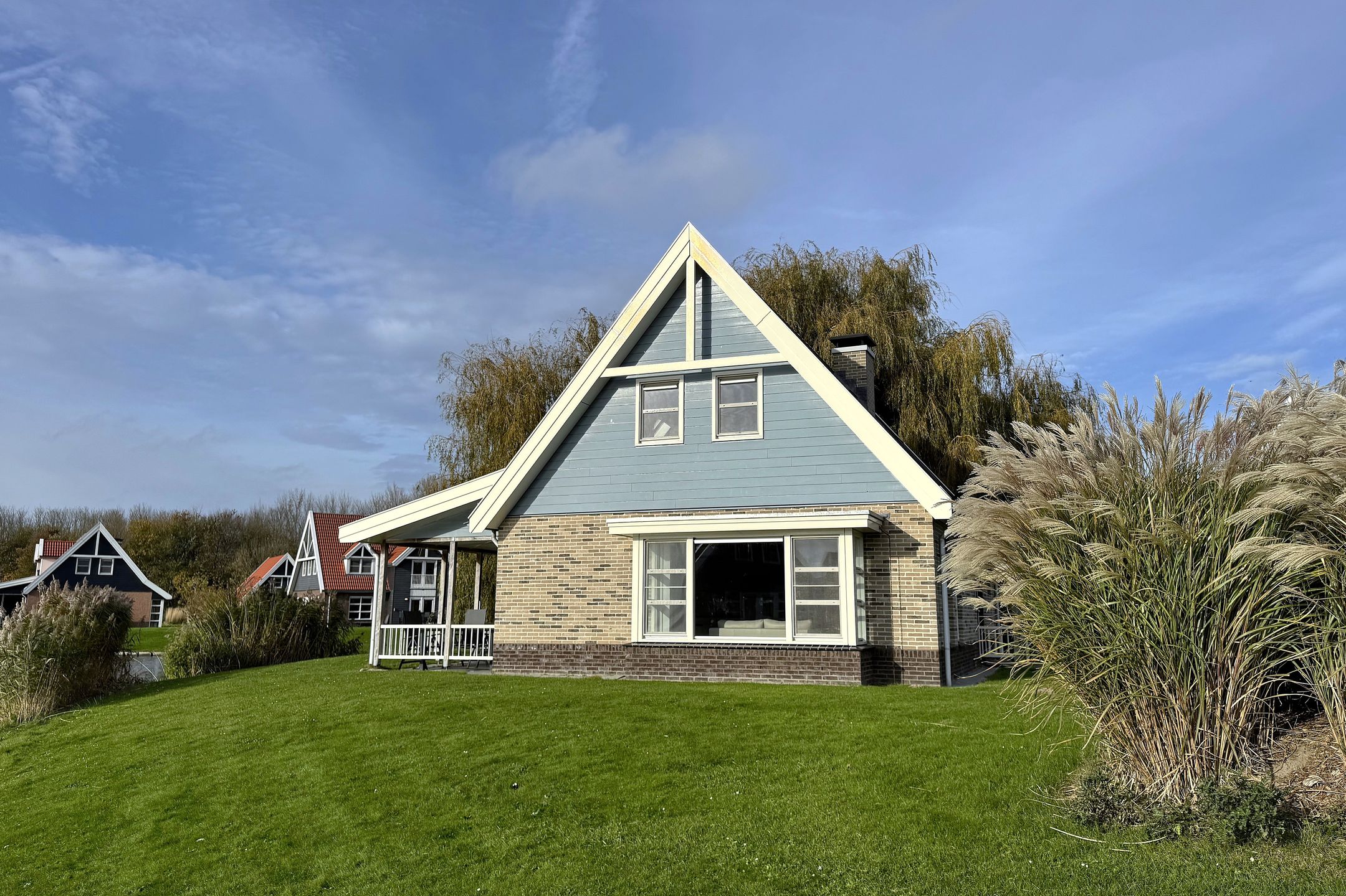 3-bedroom freehold villa in Biddinghuizen — photo 2 of 5