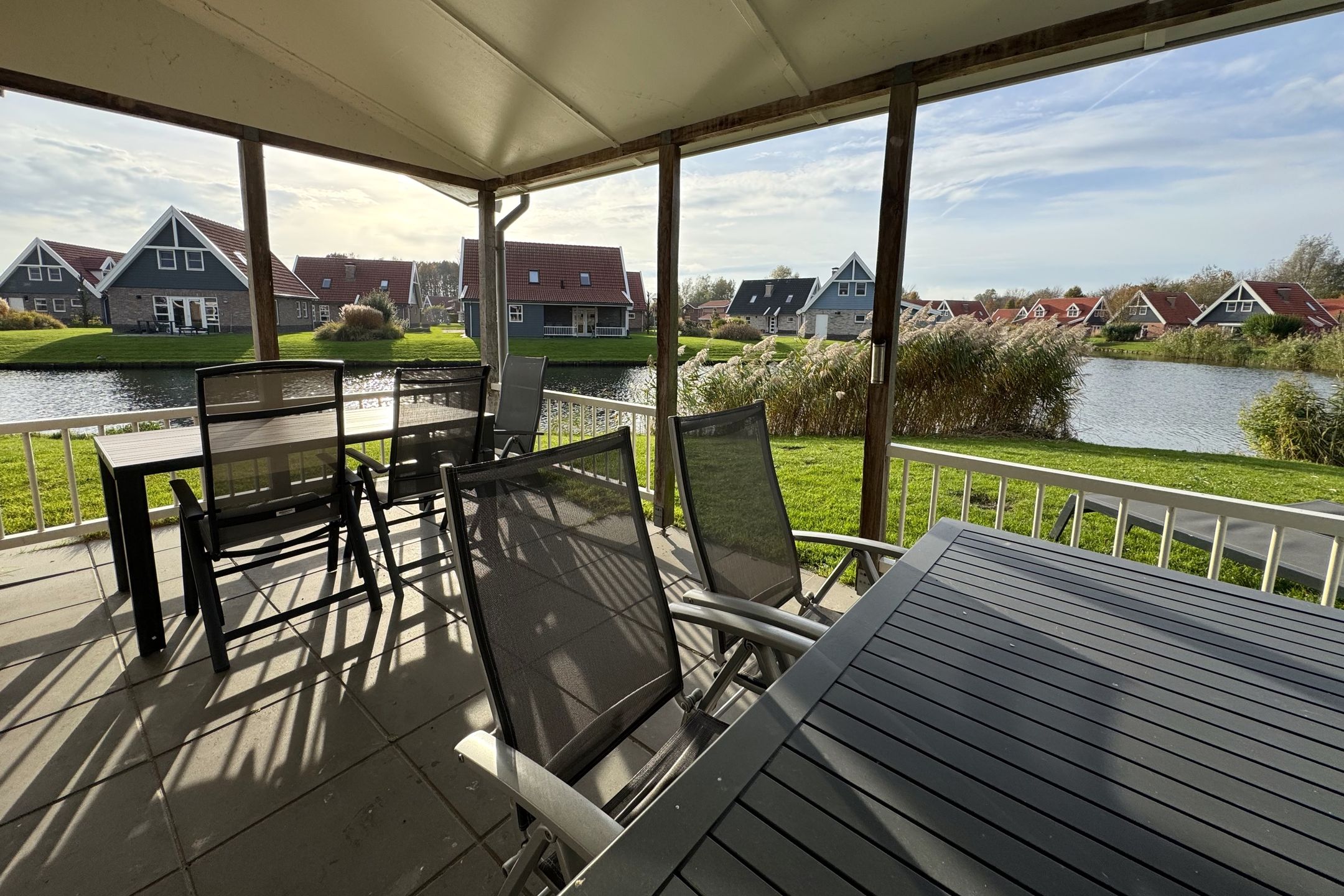3-bedroom freehold villa in Biddinghuizen — photo 5 of 5