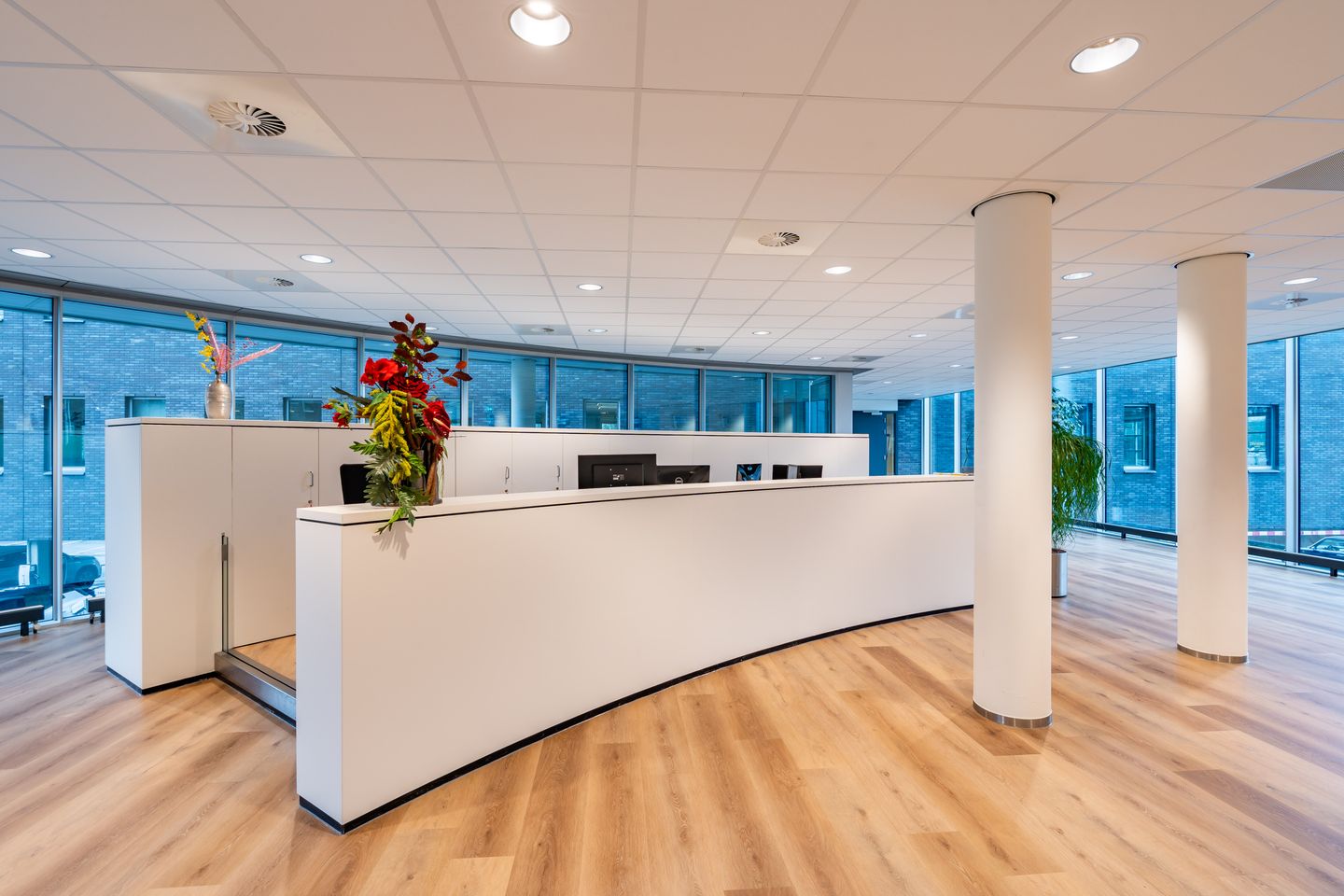 Bekijk foto 4 van Zuiderzeelaan 53