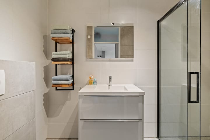 Foto 10 van Henry Moorepassage 26