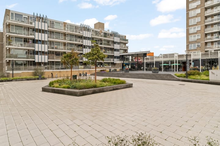 Foto 25 van Henry Moorepassage 26