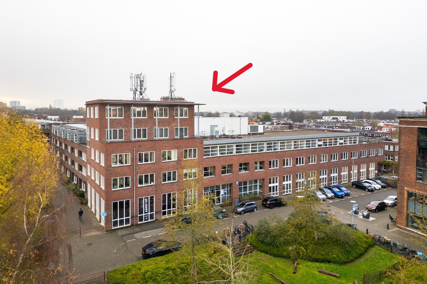 View photo 1 of Niasstraat 6-A