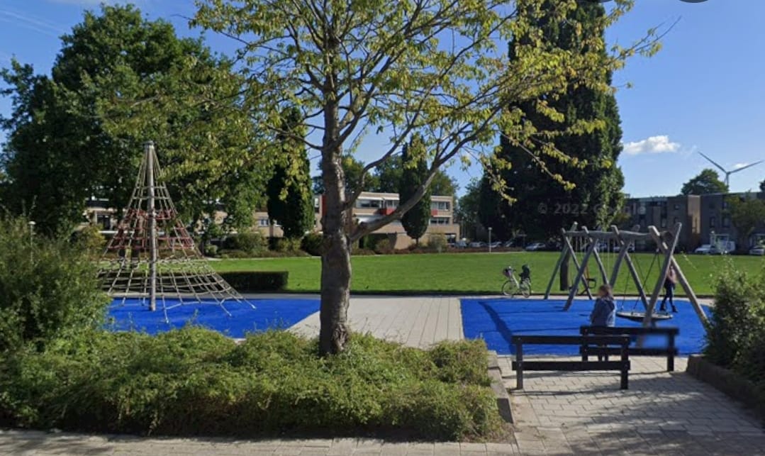 Foto 44 van Oriëntblauw 21